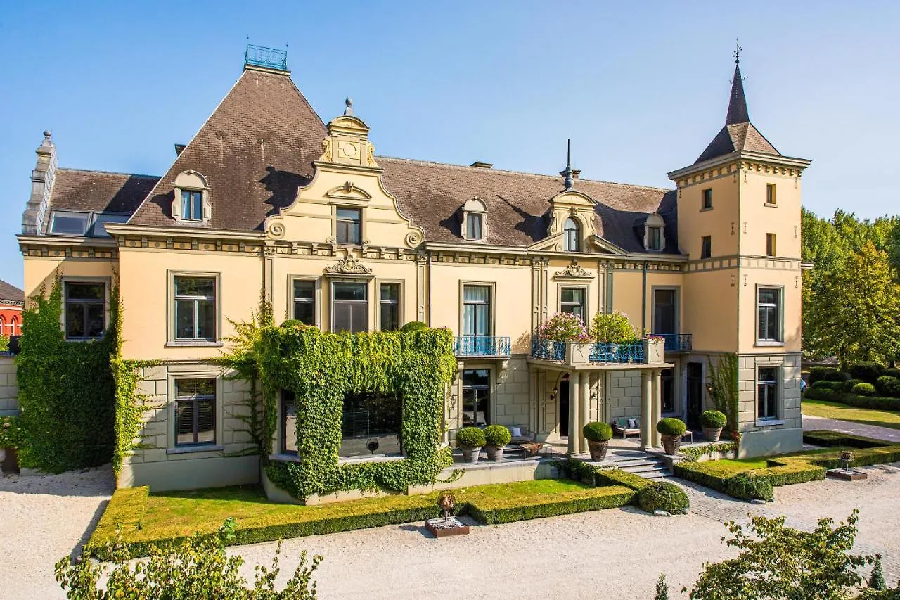 Landgoed Kasteel de Hoogenweerth Hotel Maastricht 4*,  Nederland