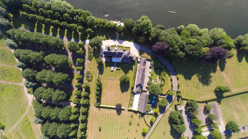 Landgoed Kasteel de Hoogenweerth Hotel Maastricht